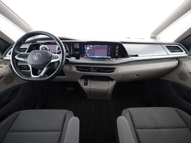 Gebraucht VW Multivan Life 150 PS (110 kW) 2025 Copper bronze metallic Van