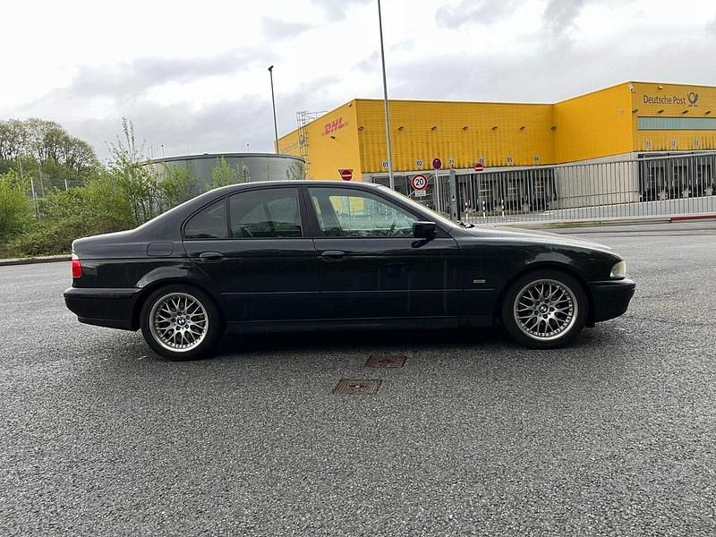 Gebraucht BMW 528 Shadowline 193 PS (141 kW) 1998 Schwarz Limousine