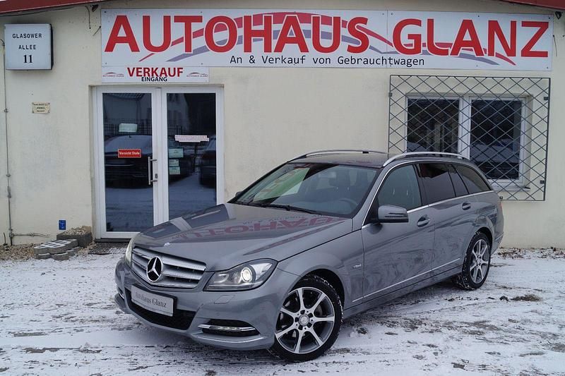 Silber Gebraucht 2012 Mercedes C250 Kombi | 13.999 € (Fairer Preis) - Bild 1/4