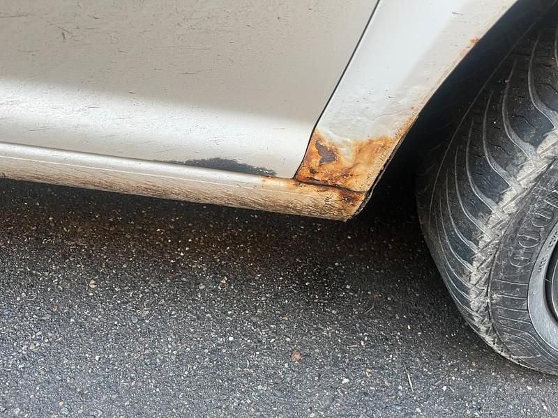 Gebraucht VW Golf IV 75 PS (55 kW) 2001 Weiß Kleinwagen