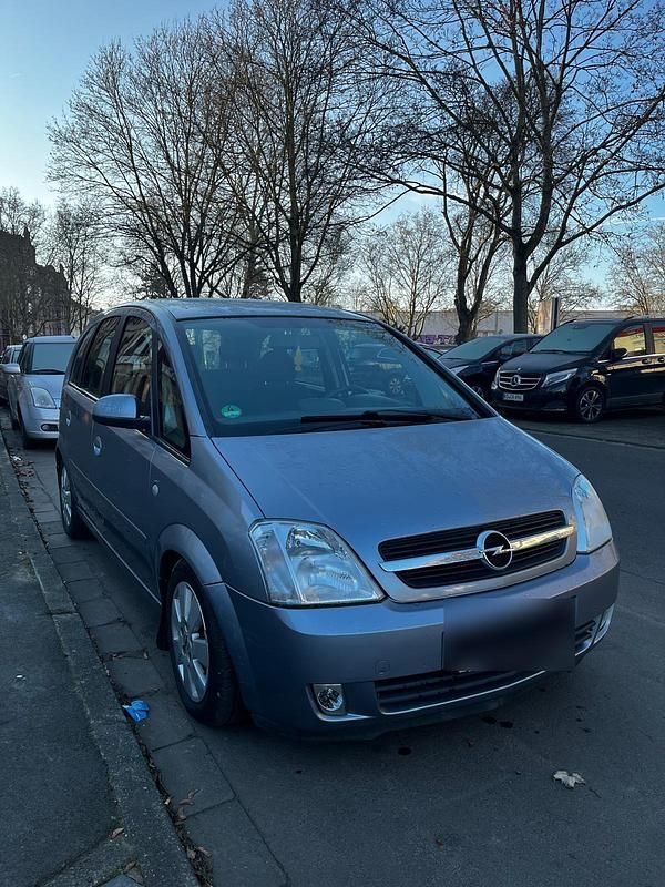 Blau Gebraucht 2004 Opel Meriva Van / Kleinbus | 1.999 € (Fairer Preis) - Bild 1/4