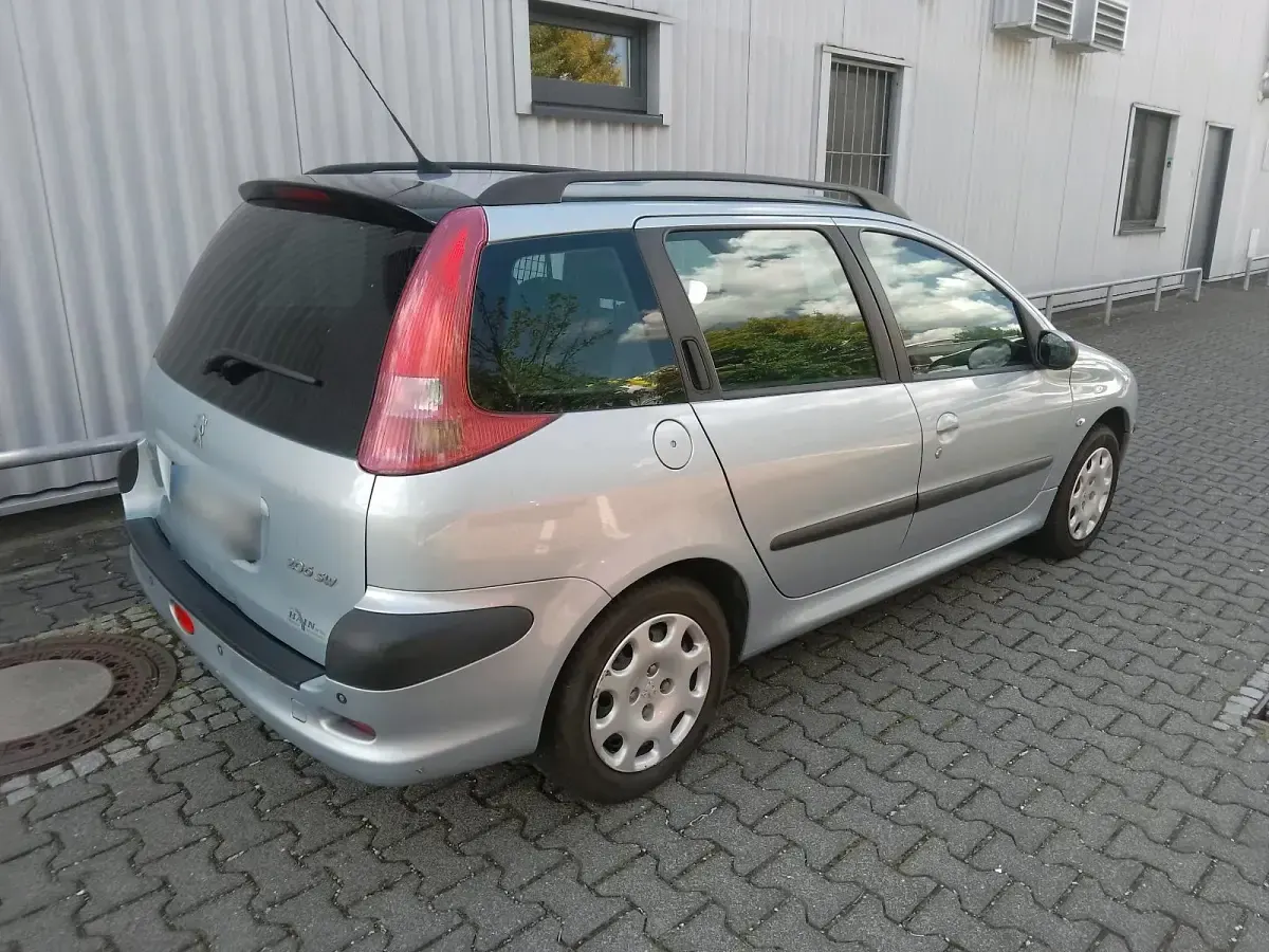 Gebraucht Peugeot 206 75 PS (55 kW) 2005 Blau Kombi