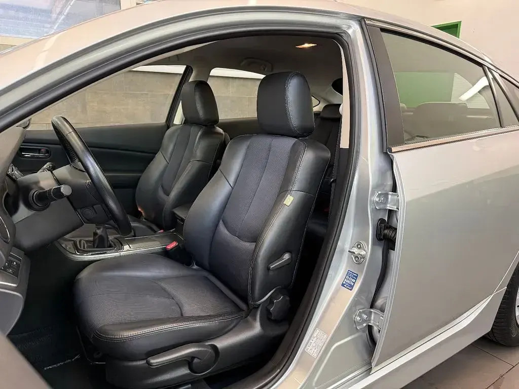 Gebraucht Mazda 6 Edition 155 PS (114 kW) 2012 Silber Limousine