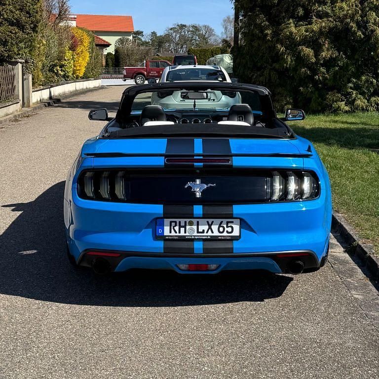 Gebraucht Ford Mustang 305 PS (224 kW) 2017 Blau Cabrio