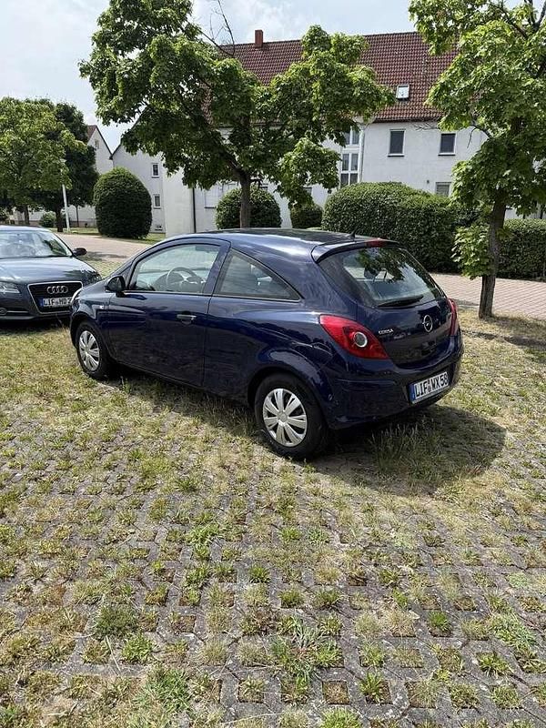 Blau Gebraucht 2010 Opel Corsa Selection Kleinwagen | 1.899 € (Superpreis) - Bild 1/4