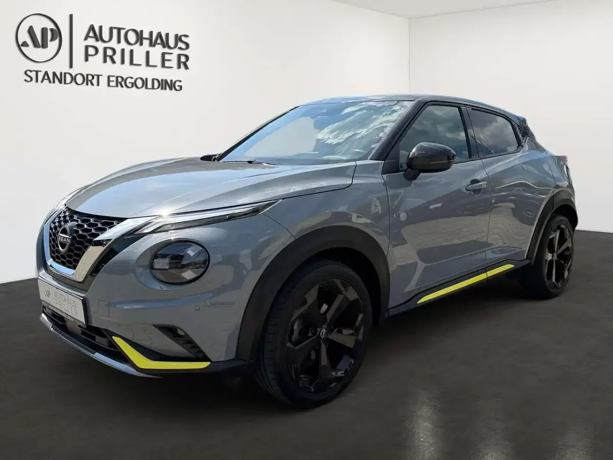 Gebraucht Nissan Kiiro 114 PS (83 kW) 2022 Ceramic grey p/black m SUV
