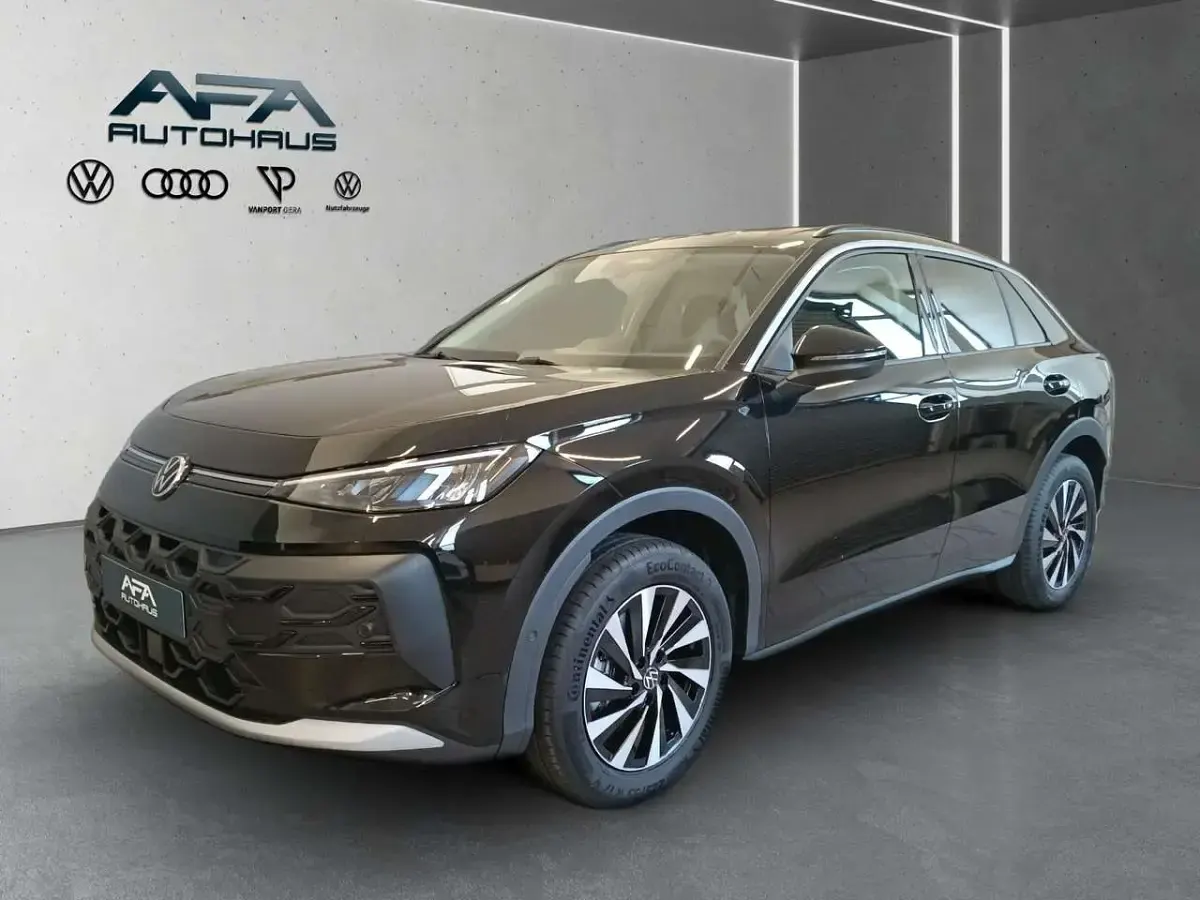 Neu VW T-Roc Life 116 PS (85 kW) 2026 Schwarz SUV