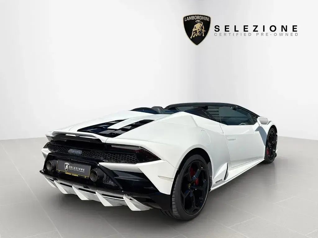 Second-hand Lamborghini Huracán 640 CP (470 kW) 2020 Alb Cabrio