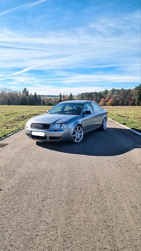Grau Gebraucht 2004 Audi A6 Limousine | 2.750 € - Bild 1/4