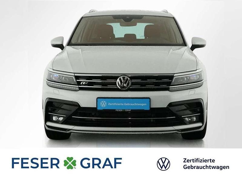 Gebraucht VW Tiguan Highline 150 PS (110 kW) 2019 Oryxweiß perlmutteffekt SUV