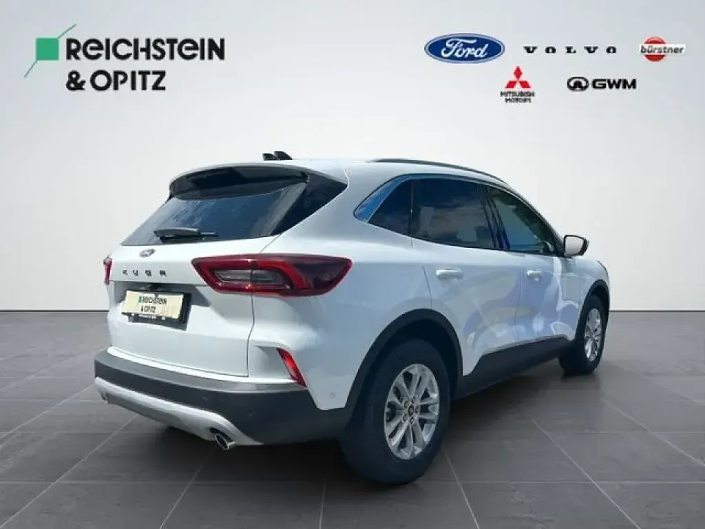 Begagnad Ford Kuga Titanium 242 HK (177 kW) 2025 Vit SUV