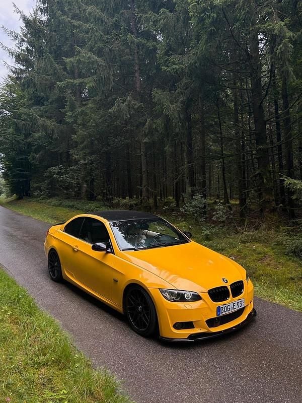 Gelb Gebraucht 2009 BMW 335 Cabriolet Cabrio | 15.000 € (Fairer Preis) - Bild 1/4