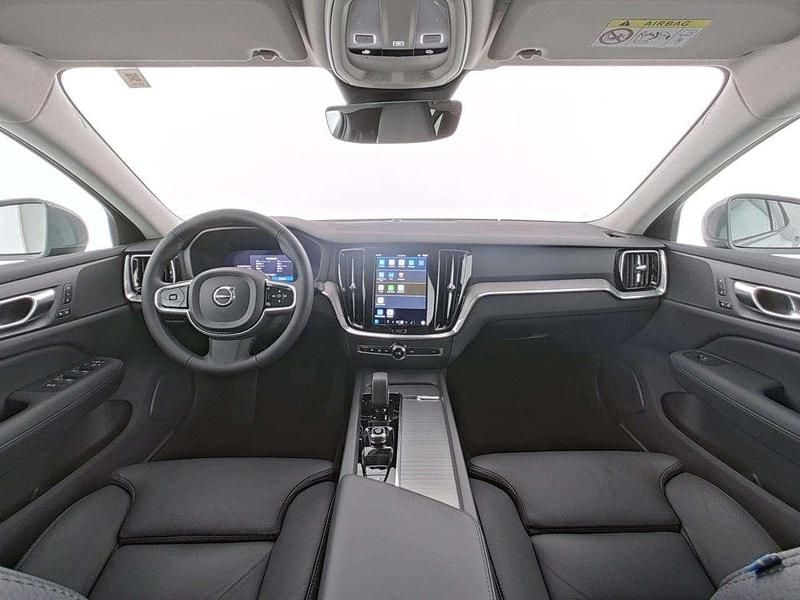 Gebraucht Volvo V60 CC Plus 197 PS (144 kW) 2023 Vapour grey / metallic Kombi