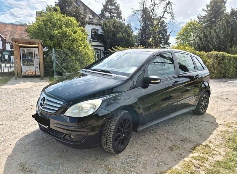 Gebraucht Mercedes B170 116 PS (85 kW) 2006 Schwarz Van / Kleinbus