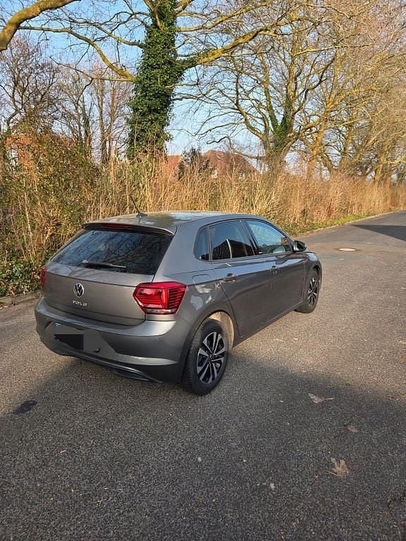 Gebraucht VW Polo United 95 PS (69 kW) 2021 Grau Kleinwagen