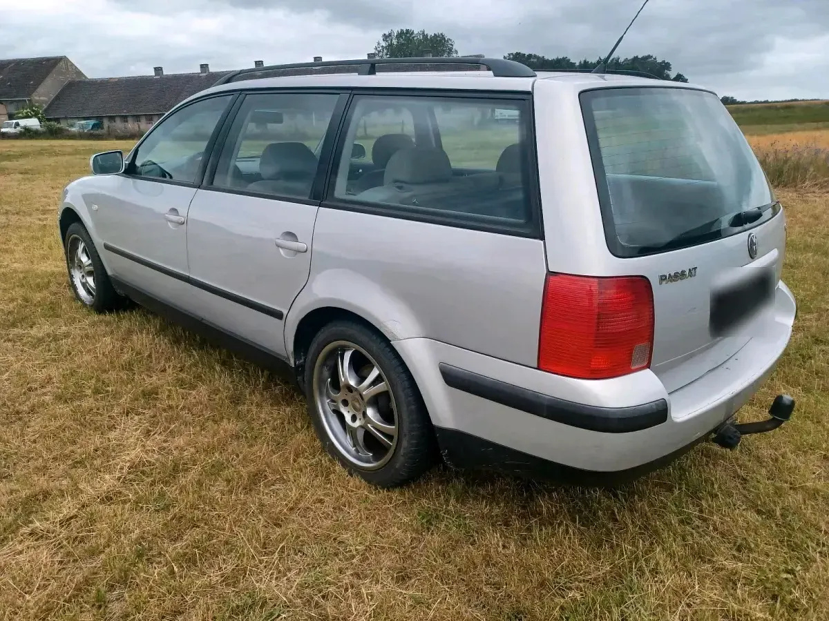 Gebraucht VW Passat 125 PS (91 kW) 2000 Kombi