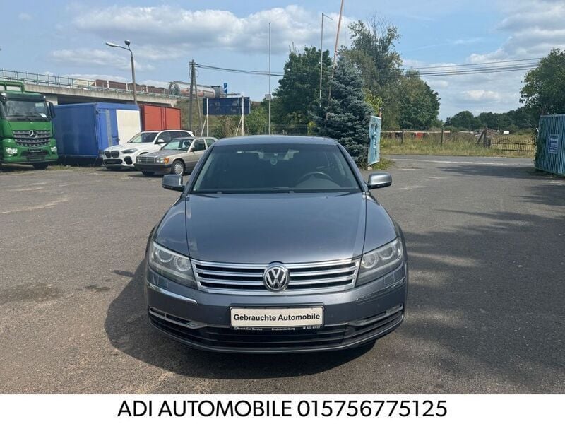 Grau Gebraucht 2012 VW Phaeton Limousine | 5.900 € (Superpreis) - Bild 1/4