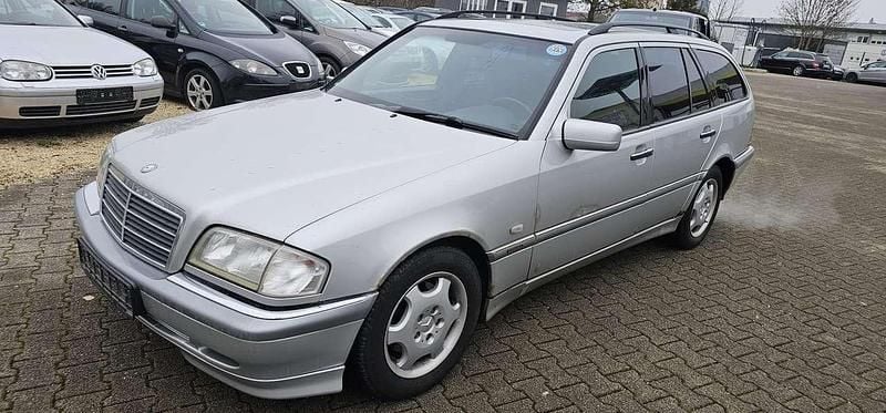 Grau Gebraucht 2000 Mercedes C200 Elegance Kombi | 1.300 € (Fairer Preis) - Bild 1/4