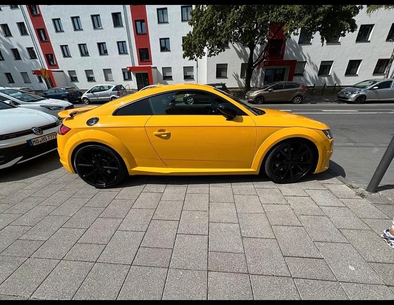 Gebraucht Audi TTS Performance 310 PS (228 kW) 2017 Gelb Coupé