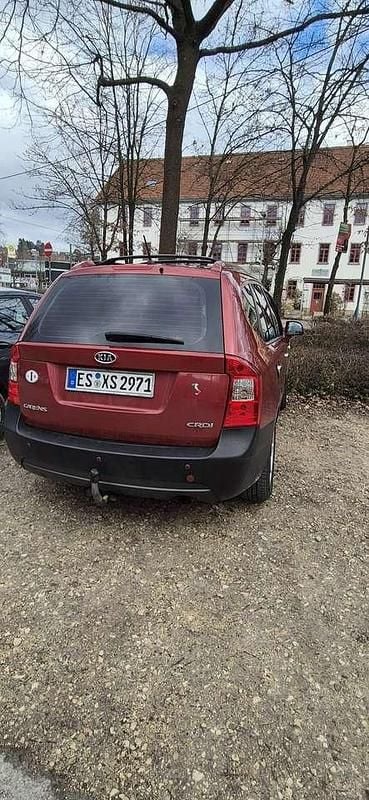 Gebraucht Kia Carens LX 140 PS (102 kW) 2007 Van / Kleinbus