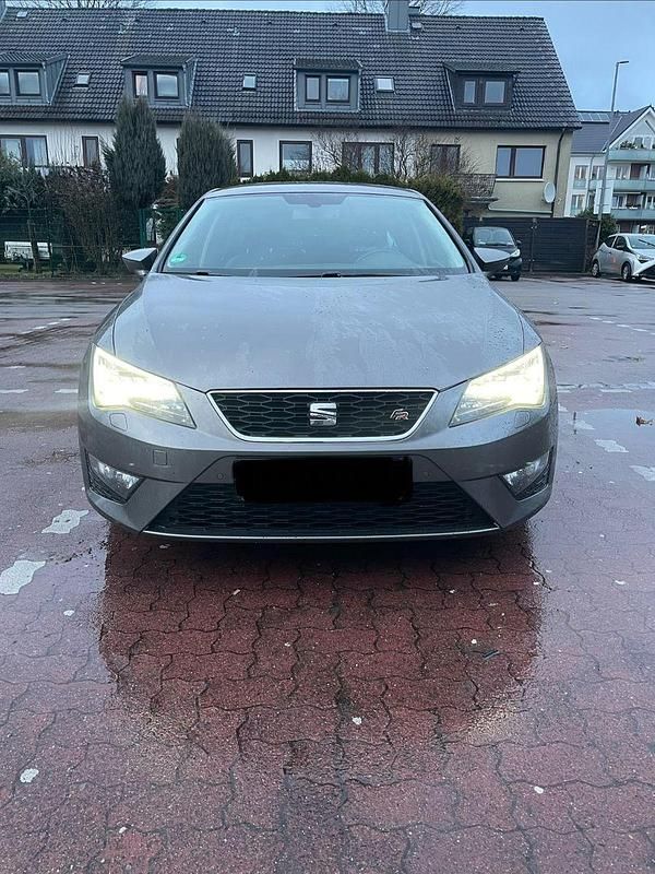 Second-hand Seat Leon FR 150 CP (110 kW) 2015 Gri Berlinǎ
