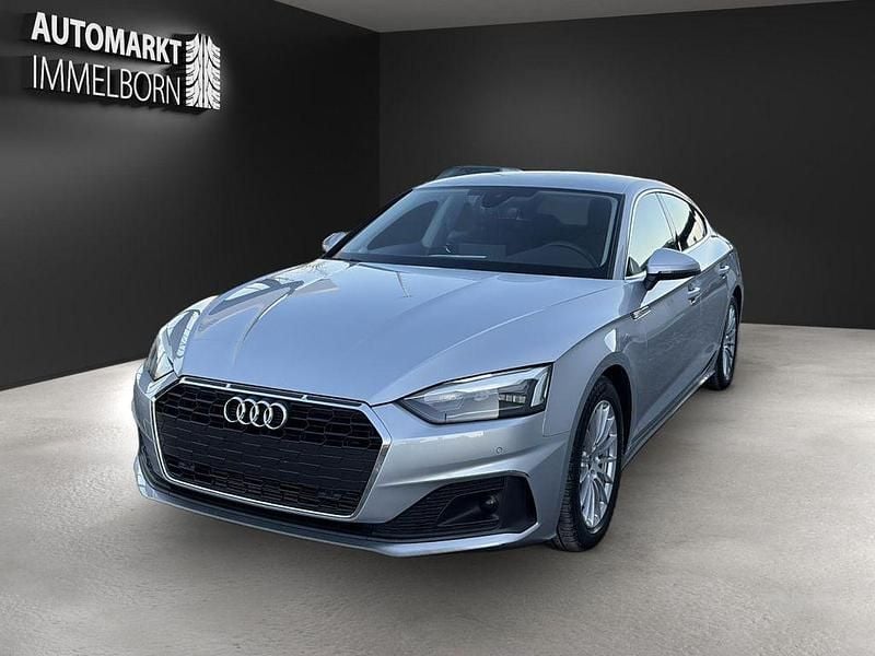 Gebraucht Audi A5 Sportback Sport 150 PS (110 kW) 2023 Unbekannt (metallic) Kleinwagen