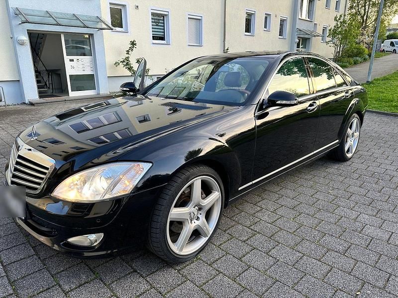 Schwarz Gebraucht 2006 Mercedes S320 Limousine | 8.400 € (Teuer) - Bild 1/4