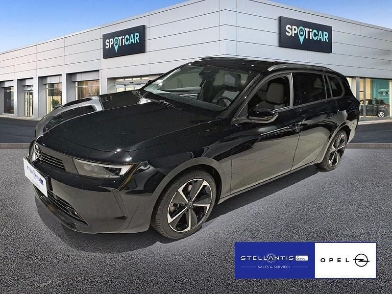 Gebraucht Opel Astra Elegance 131 PS (96 kW) 2024 Schwarz Kombi
