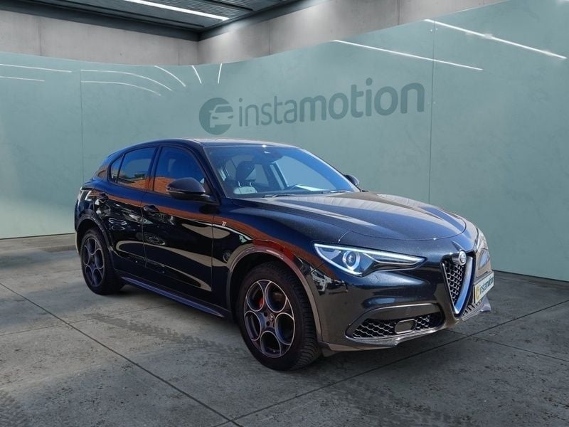 Gebraucht Alfa Romeo Stelvio Ti 280 PS (205 kW) 2023 Schwarz SUV