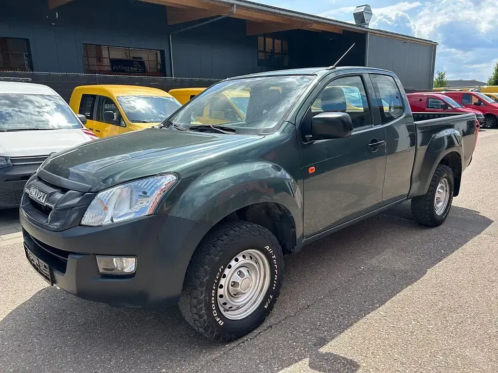 Gebraucht Isuzu D-Max 163 PS (119 kW) 2015 Grün SUV