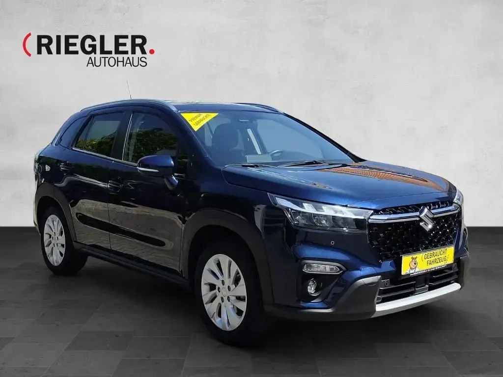 Gebraucht Suzuki SX4 S-Cross 116 PS (85 kW) 2023 Blau SUV
