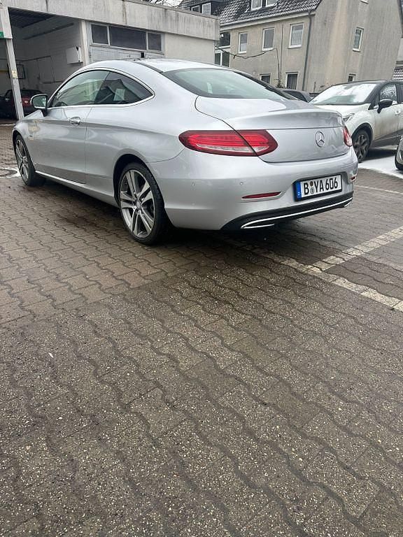 Gebraucht Mercedes C220 Edition 1 170 PS (125 kW) 2016 Silber Coupé