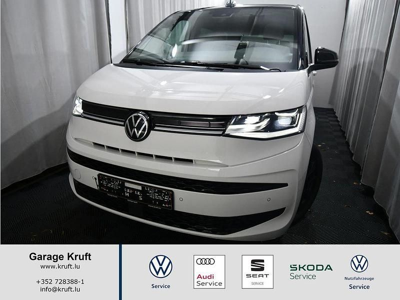 Weiß Gebraucht 2023 VW Multivan R Van | 51.890 € (Etwas zu teuer) - Bild 1/4