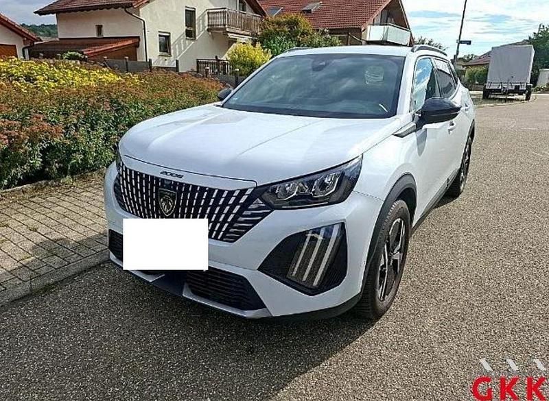 Weiß Gebraucht 2024 Peugeot 2008 Allure SUV | 20.980 € (Guter Preis) - Bild 1/4