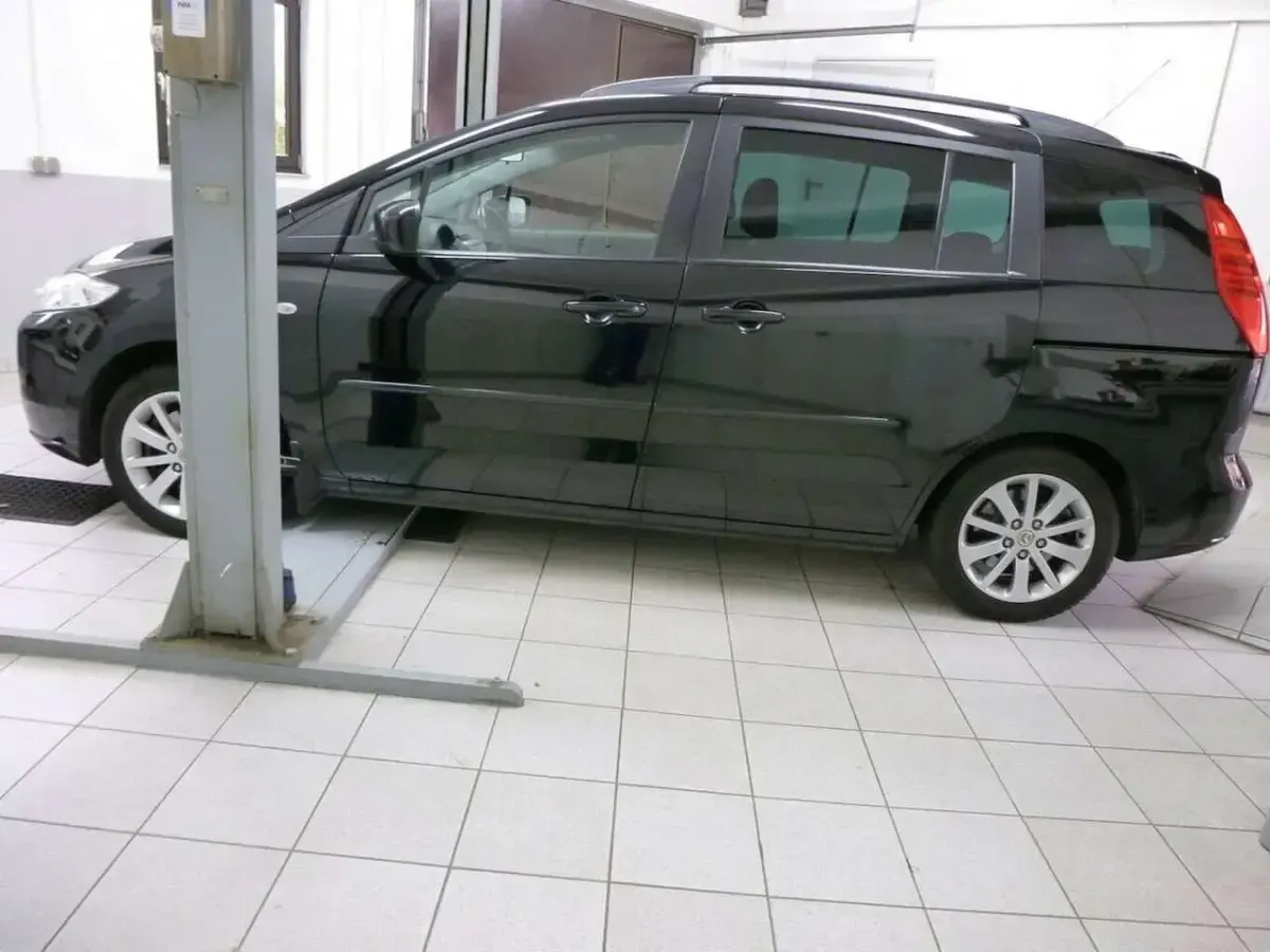 Gebraucht Mazda 5 Exclusive 145 PS (106 kW) 2007 Schwarz Van / Kleinbus