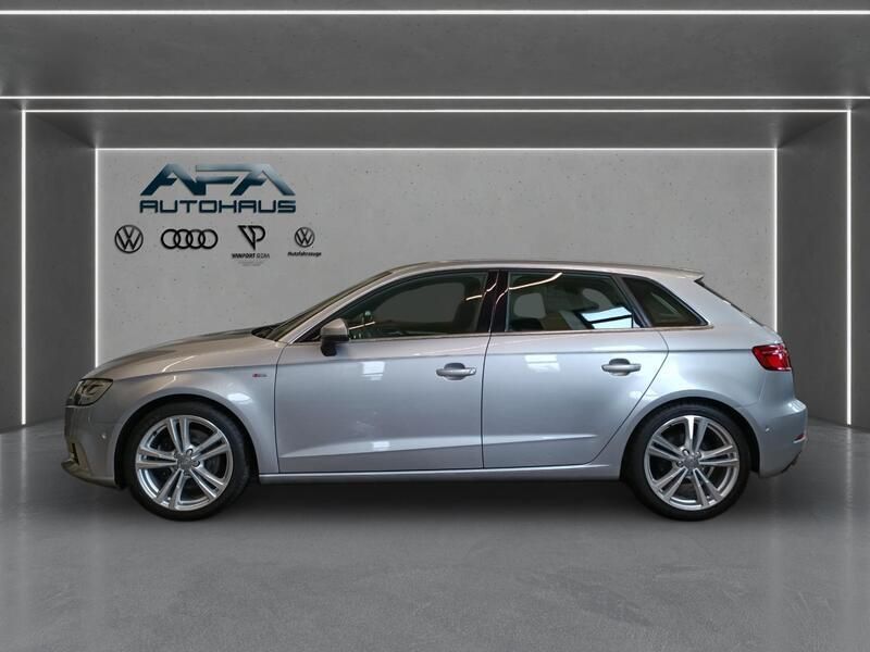 Gebraucht Audi A3 Sportback S-Line 190 PS (139 kW) 2017 Silber Kleinwagen