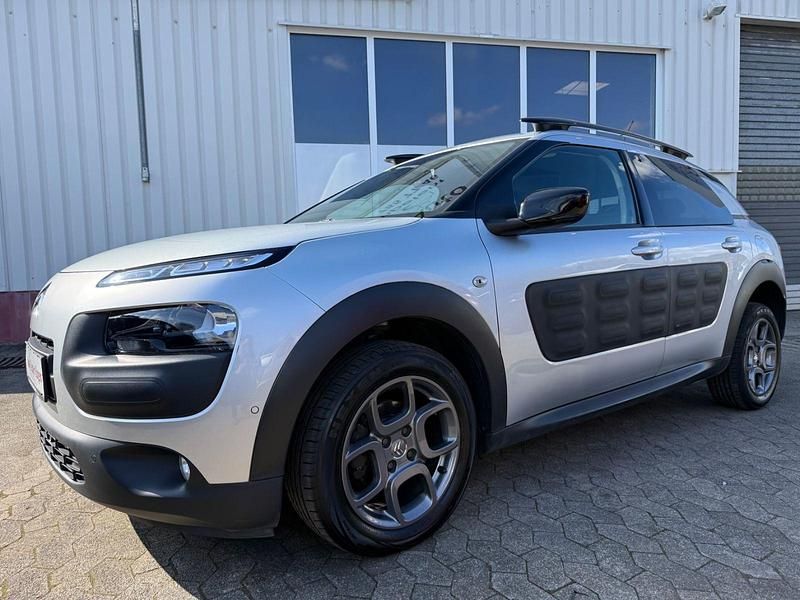 Gebraucht Citroën C4 Shine 99 PS (72 kW) 2016 Grau SUV