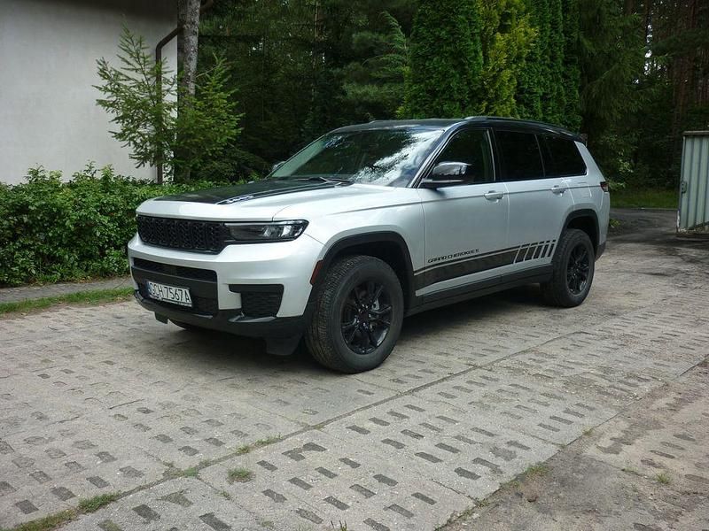 Silber Gebraucht 2021 Jeep Grand Cherokee SUV | 29.999 € - Bild 1/4
