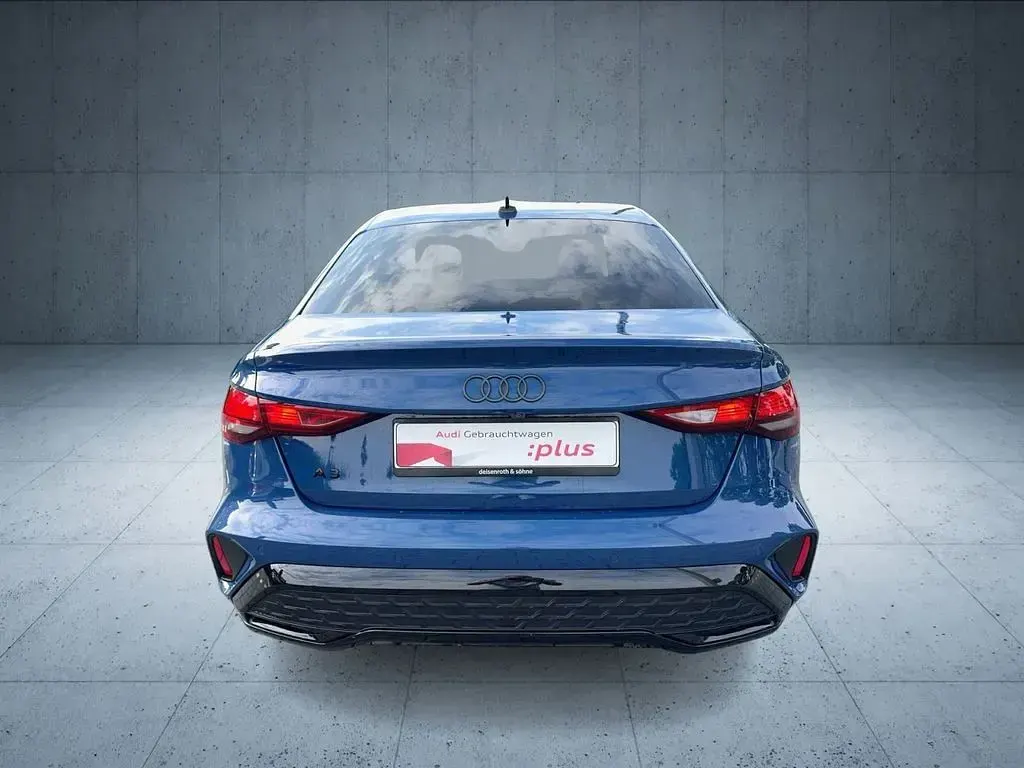 Gebraucht Audi A3 S-Line 150 PS (110 kW) 2025 Ascariblau metallic Limousine