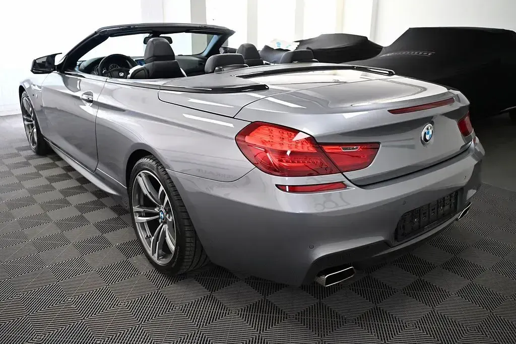 Gebraucht BMW 640 Cabriolet Shadowline 320 PS (235 kW) 2012 Spacegrau metallic Cabrio