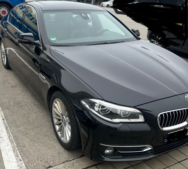 Schwarz Gebraucht 2014 BMW 530 Luxury Line Limousine | 13.900 € (Fairer Preis) - Bild 1/4
