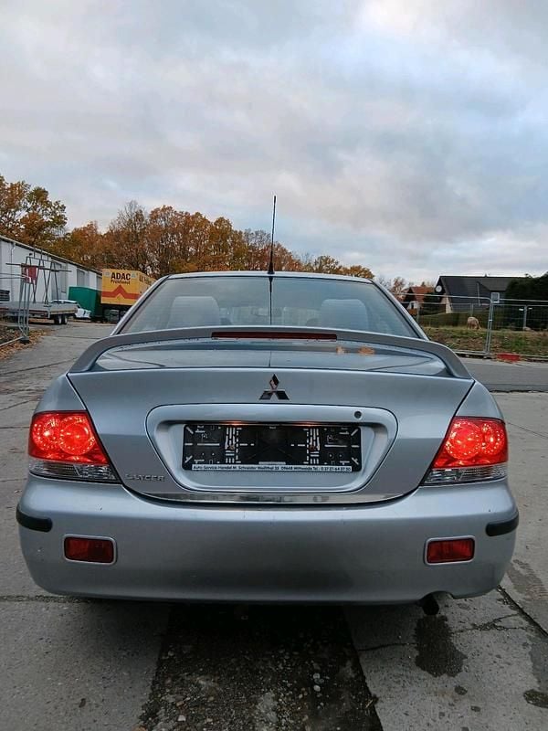 Silber Gebraucht 2003 Mitsubishi Lancer Limousine | 1.200 € (Guter Preis) - Bild 1/4