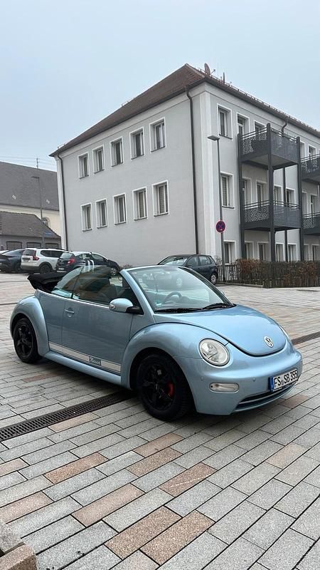 Gebraucht VW New Beetle Cabriolet 75 PS (55 kW) 2005 Blau Cabrio