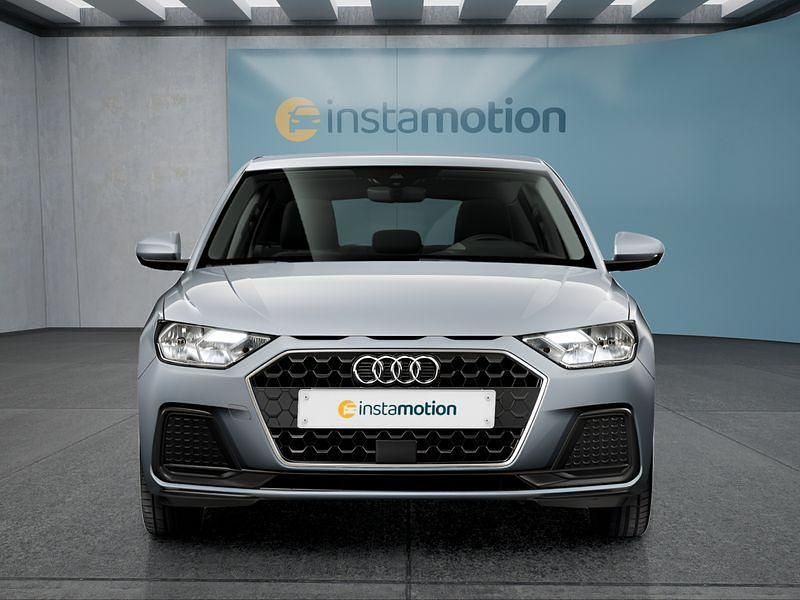 Gebraucht Audi A1 116 PS (85 kW) 2025 Grau SUV