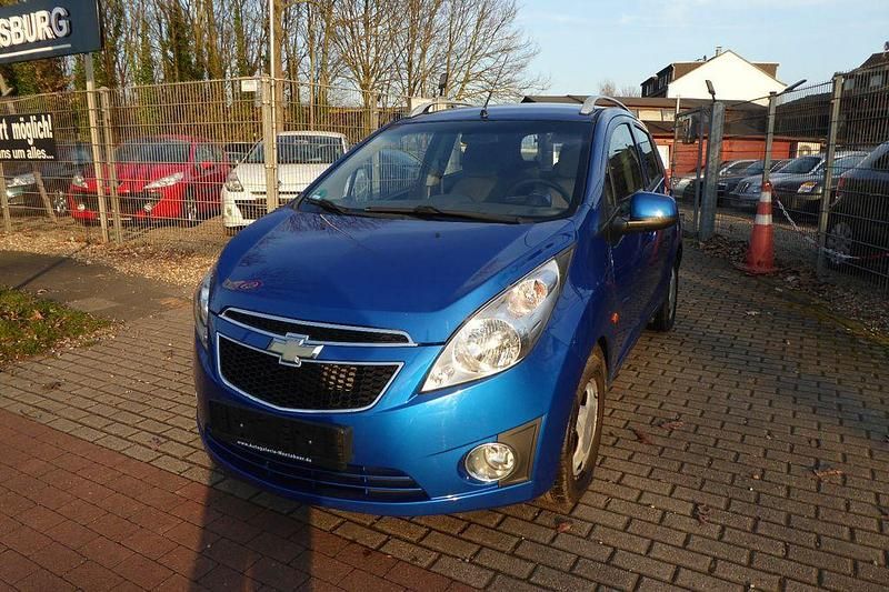 Gebraucht Chevrolet Spark 82 PS (60 kW) 2010 Blau Kleinwagen