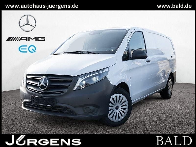 Gebraucht Mercedes Vito 190 PS (139 kW) 2023 Weiß Van