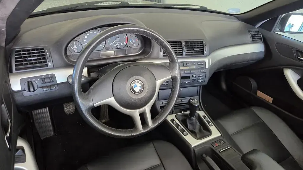 Gebraucht BMW 330 Cabriolet 204 PS (150 kW) 2006 Silber Cabrio