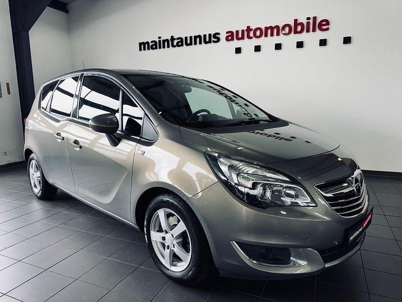 Grau Gebraucht 2014 Opel Meriva Innovation Van / Kleinbus | 6.990 € (Fairer Preis) - Bild 1/4