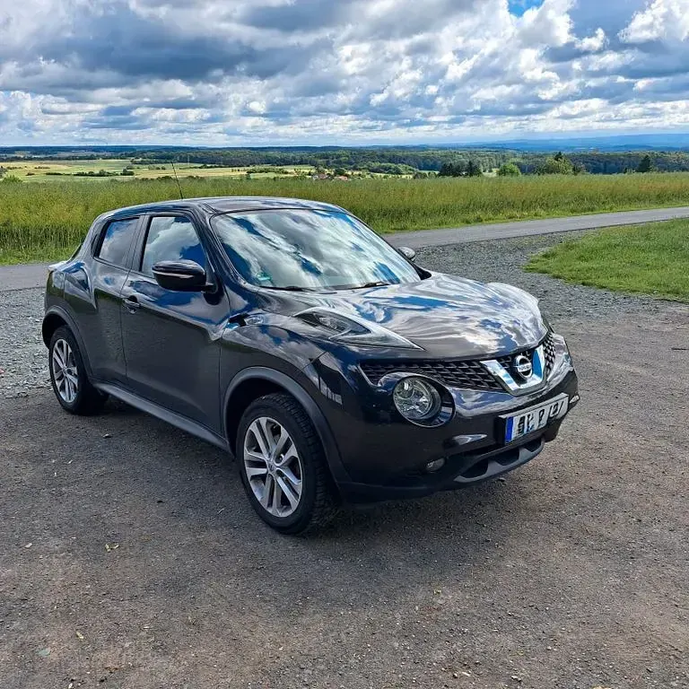 Gebraucht Nissan Juke Acenta 110 PS (80 kW) 2015 Violett SUV
