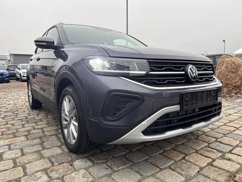 Neu VW T-Cross Life 116 PS (85 kW) 2026 Rauchgrau metallic SUV